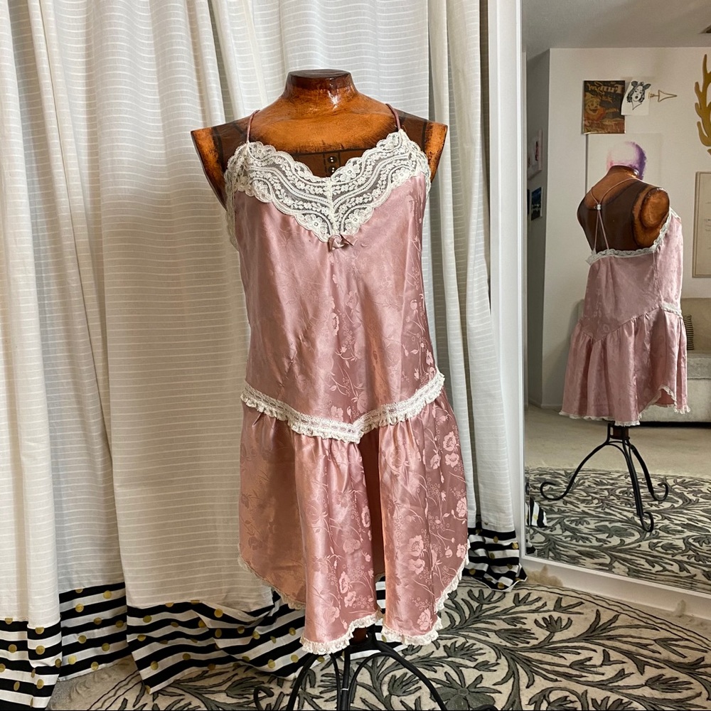 ✨1960s pink DIOR coquette girl Silk Satin Nighty romantic girly - Picture 9 of 15